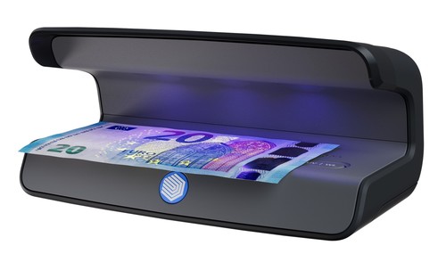 Детектор за фалшиви банкноти Safescan 55 LED